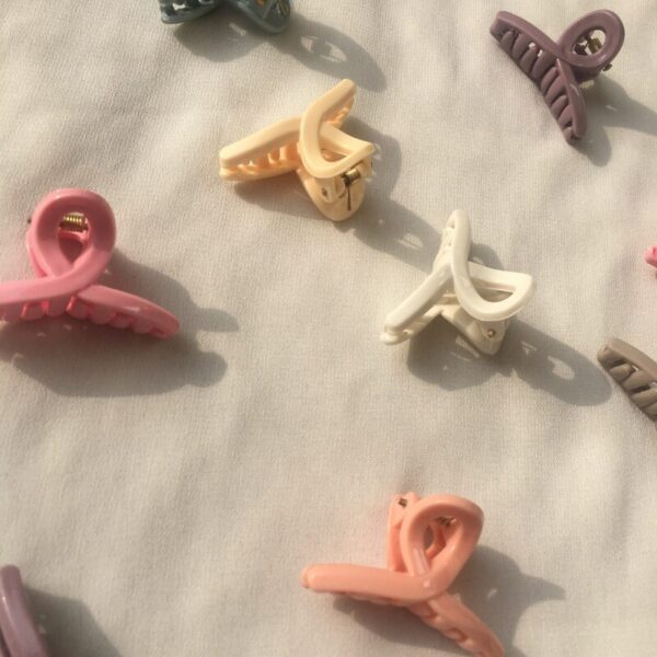 Small cross claw clips - Image 2