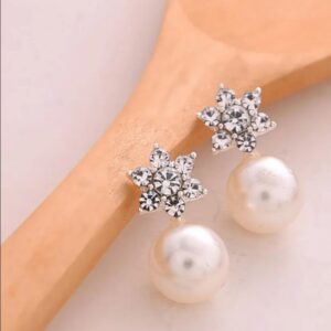 Star Pearl Ear Tops