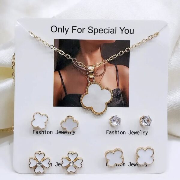 Trendy Locket And Tops Set - Image 4