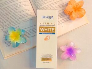 Bioaqua Vit C Cleanser