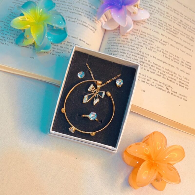 Complete Jewelry Box Gift Set