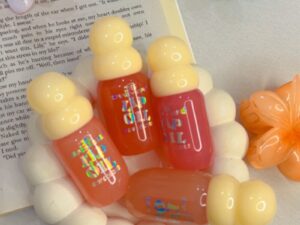 Bubble Shaped Lip Oil